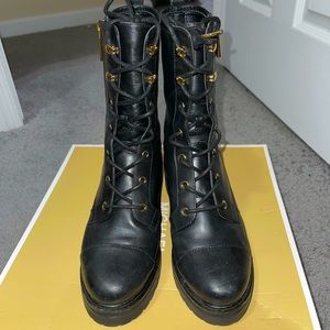 Michael kors boots